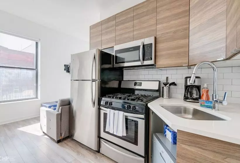 Chicago Second Floor Studio By 747 Lofts