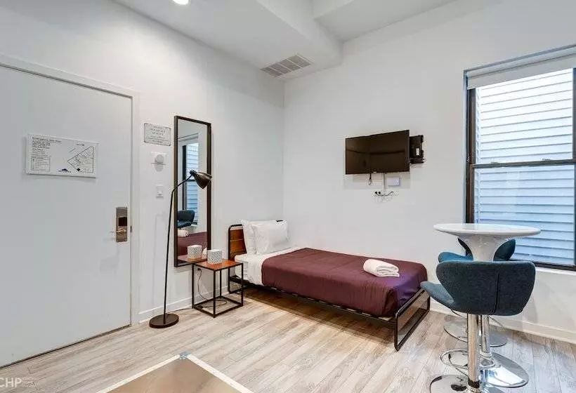 Chicago Second Floor Studio By 747 Lofts