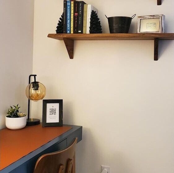 A Humble Abode   A Modern Woodsy Retreat