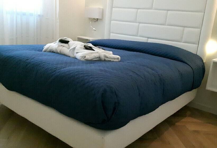 Carpediem. Apartment With 59 Steps Gradini. In The Center Of Amalfi At 650 Mt From The Sea With Paym