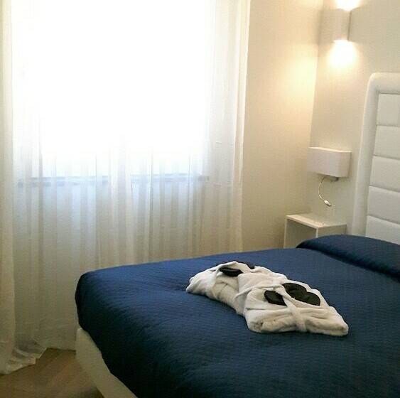 Carpediem. Apartment With 59 Steps Gradini. In The Center Of Amalfi At 650 Mt From The Sea With Paym