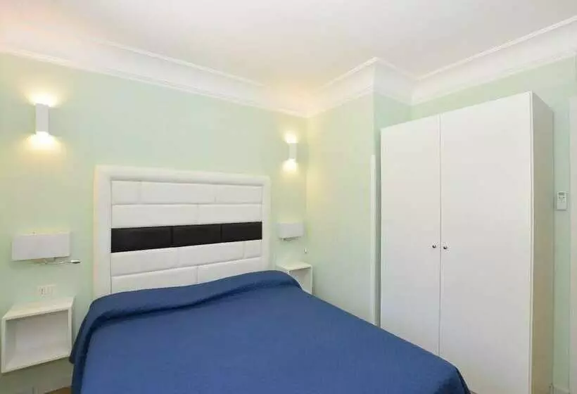 Carpediem. Apartment With 59 Steps Gradini. In The Center Of Amalfi At 650 Mt From The Sea With Paym