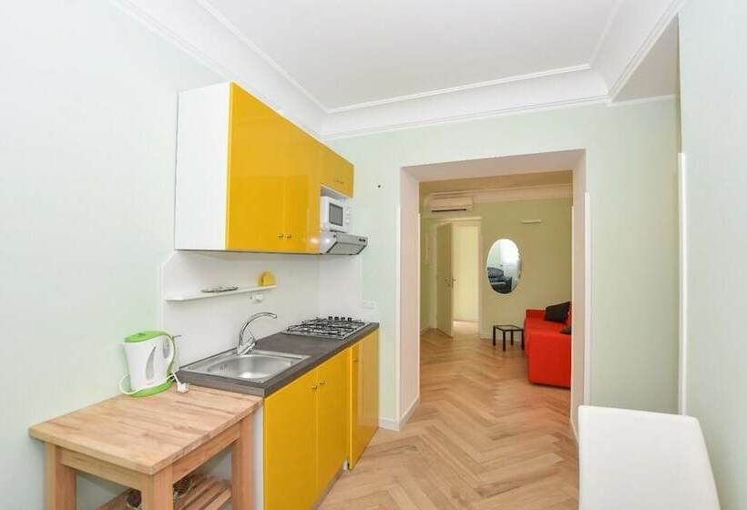 Carpediem. Apartment With 59 Steps Gradini. In The Center Of Amalfi At 650 Mt From The Sea With Paym