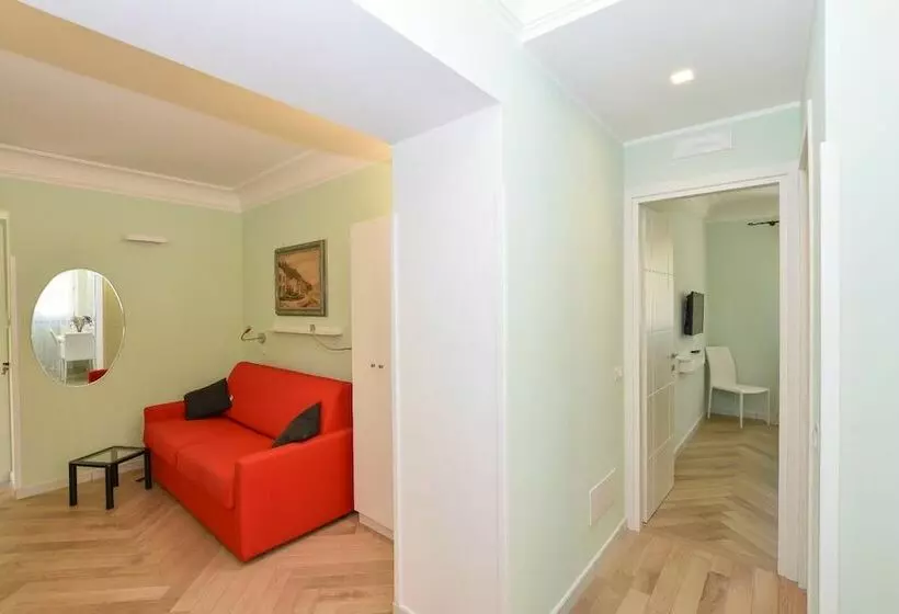 Carpediem. Apartment With 59 Steps Gradini. In The Center Of Amalfi At 650 Mt From The Sea With Paym