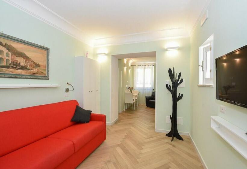 Carpediem. Apartment With 59 Steps Gradini. In The Center Of Amalfi At 650 Mt From The Sea With Paym