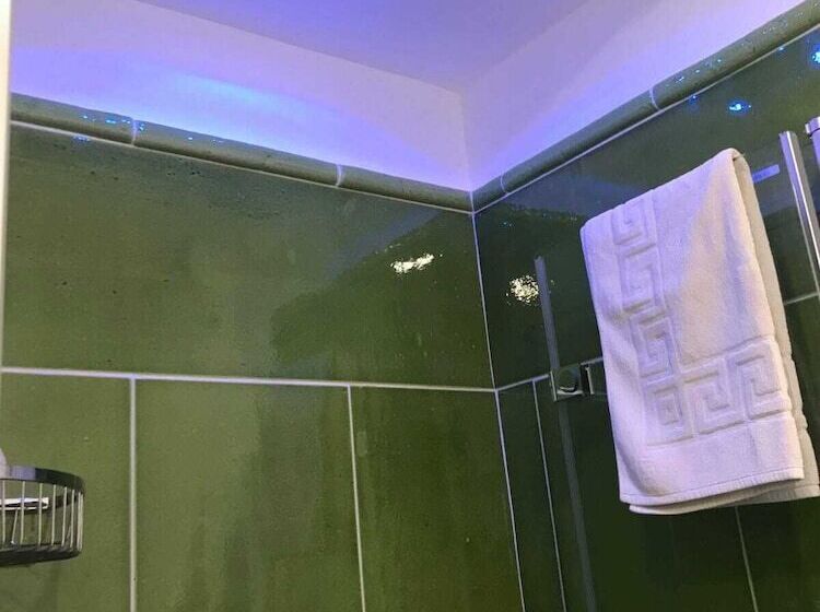 Carpediem. Apartment With 59 Steps Gradini. In The Center Of Amalfi At 650 Mt From The Sea With Paym