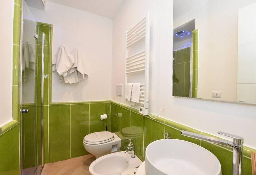 Carpediem. Apartment With 59 Steps Gradini. In The Center Of Amalfi At 650 Mt From The Sea With Paym