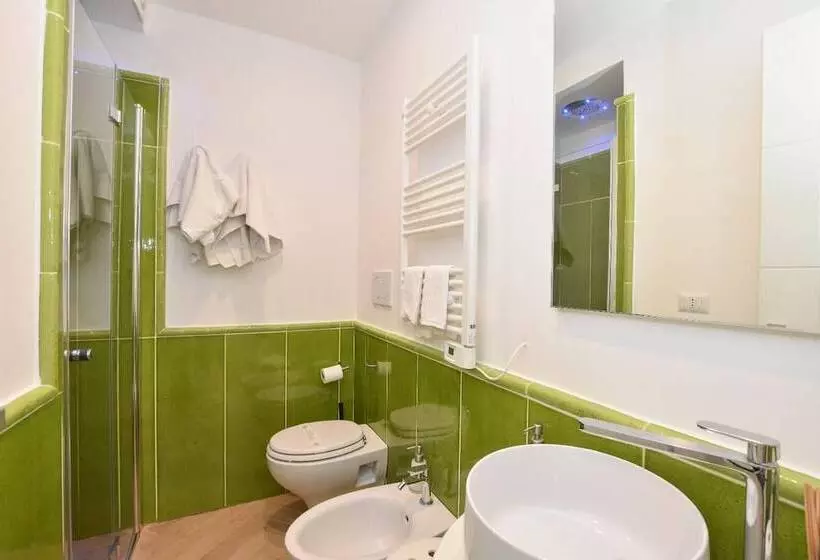 Carpediem. Apartment With 59 Steps Gradini. In The Center Of Amalfi At 650 Mt From The Sea With Paym