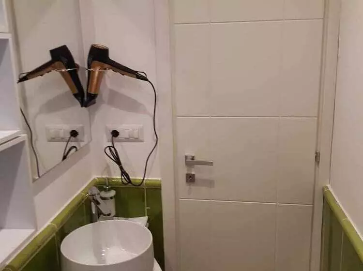 Carpediem. Apartment With 59 Steps Gradini. In The Center Of Amalfi At 650 Mt From The Sea With Paym