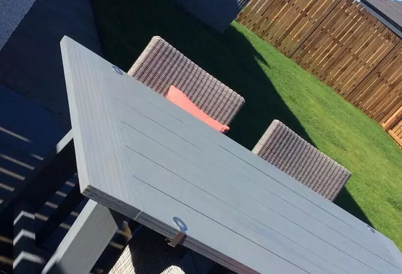 Beautiful Coastal Cottage In St Monans, Scotland