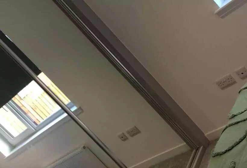 Beautiful Coastal Cottage In St Monans, Scotland