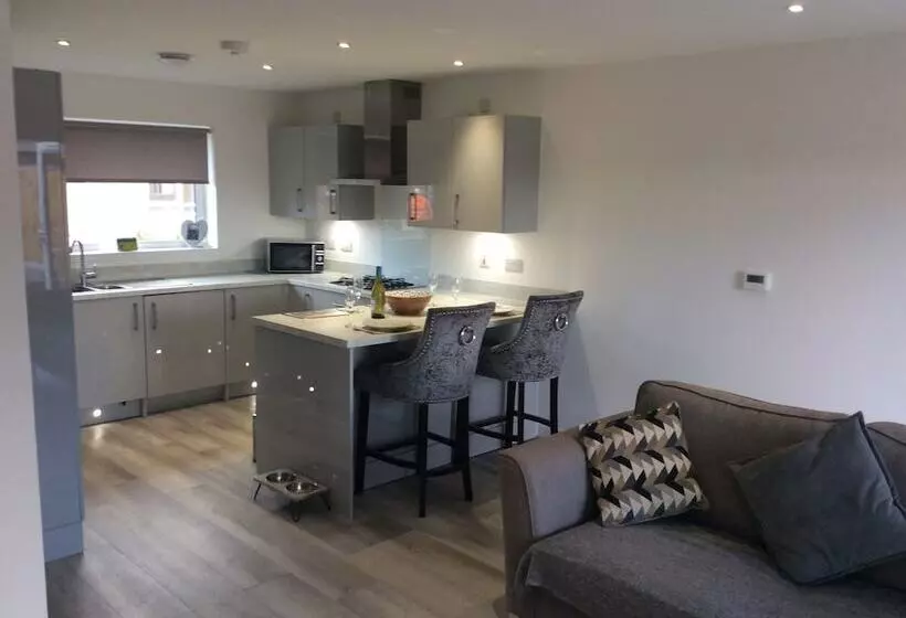 Beautiful Coastal Cottage In St Monans, Scotland