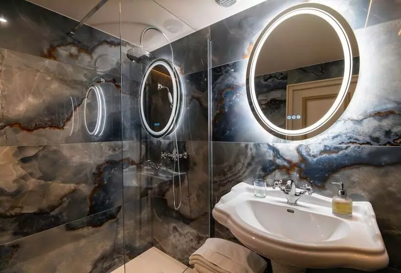 Hotelli Château De Thorens