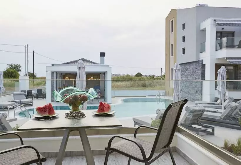 Hotelli Greystone Suites