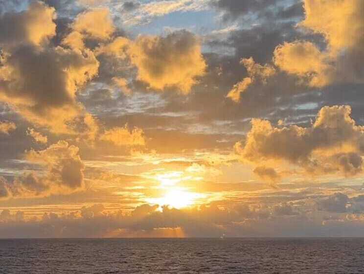 בית מלון כפרי Pantai Karah Pousada