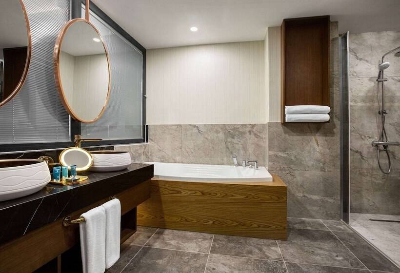 酒店 Ramada By Wyndham Karapinar