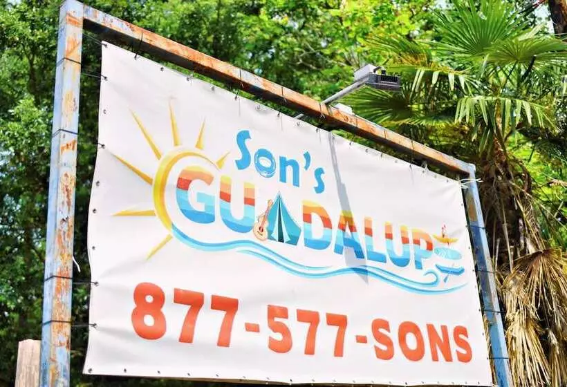 ホテル Son S Guadalupe Glamping Tent A