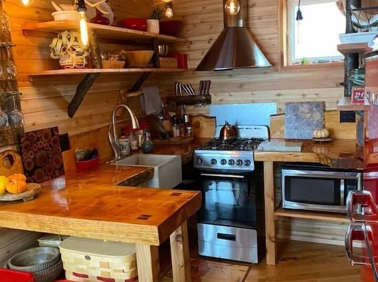 Szálloda Treehouse Over The Water Eagle S Nest