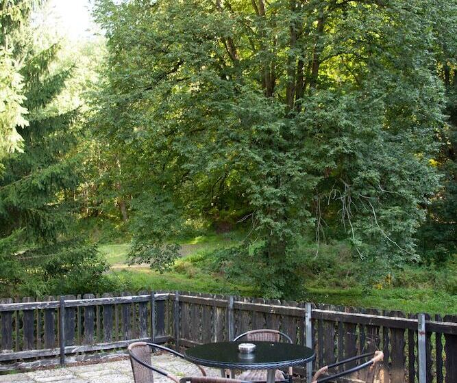 בית מלון כפרי Waldhaus Wolfsbachmühle