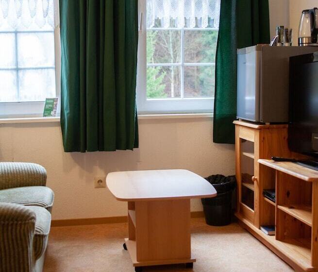 בית מלון כפרי Waldhaus Wolfsbachmühle