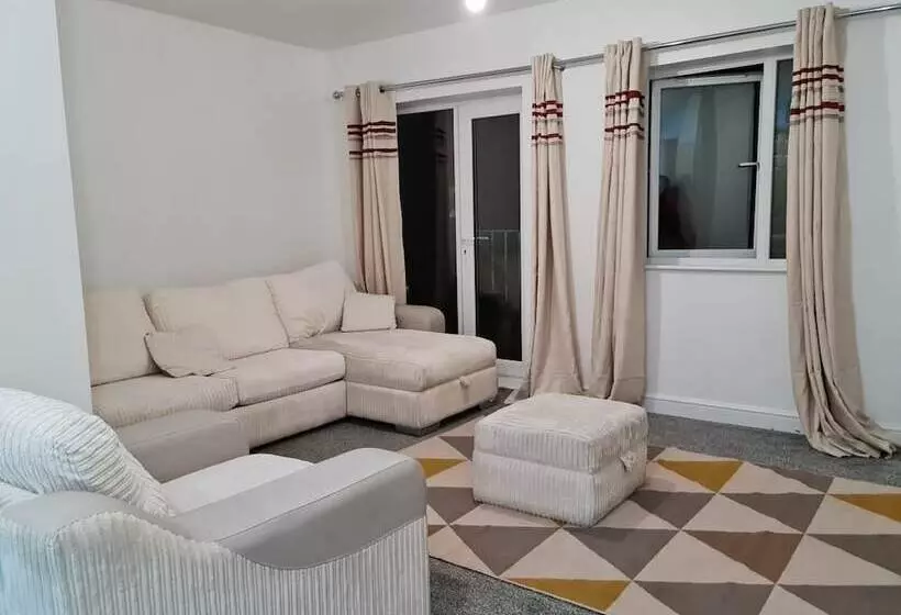 レジデンス Impeccable 4 Bed House Near Manchester City Centre