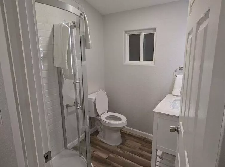 Motelli Snowy Mountain Inn