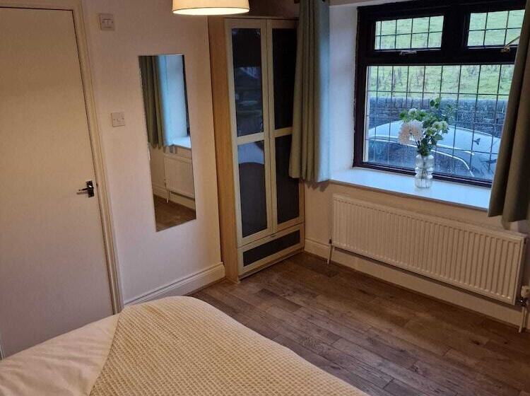 The New Rushcart Inn