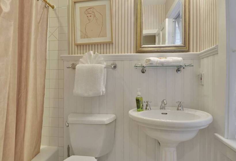 Amelia Home By Avantstay In Historic Old Town W/ Pool