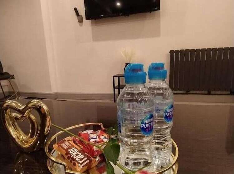 Black Pearl Luxury Apartments