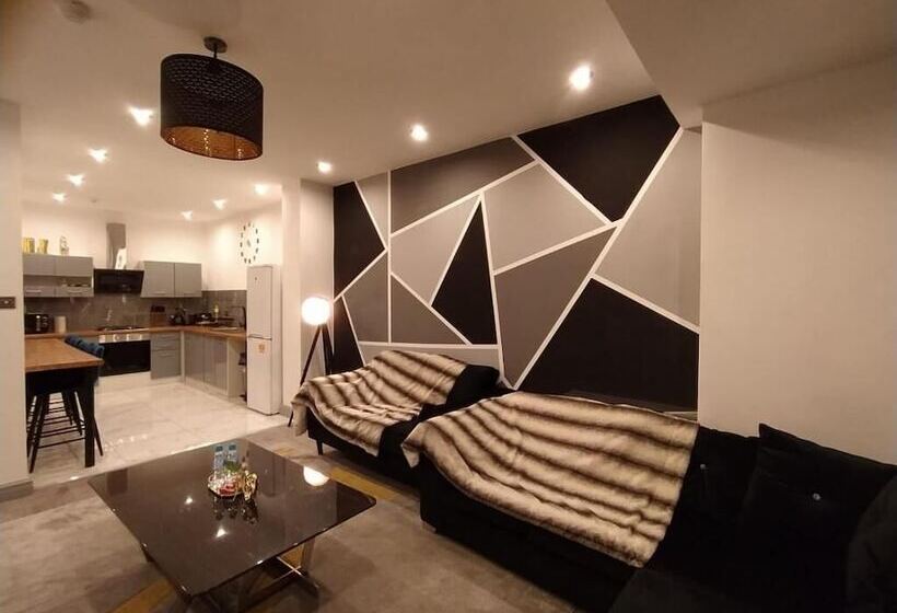 Black Pearl Luxury Apartments