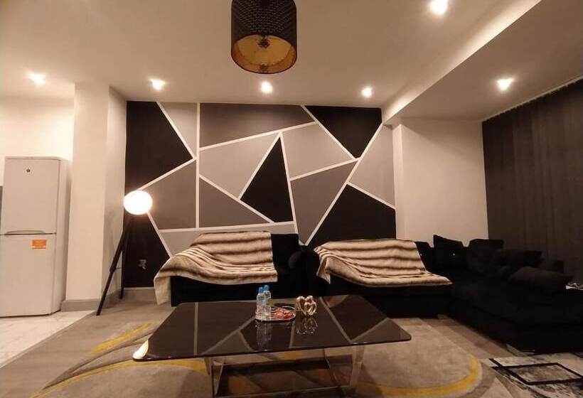 Black Pearl Luxury Apartments