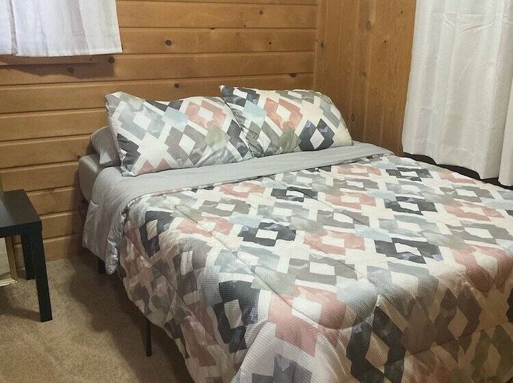 Fireside Village Cabins