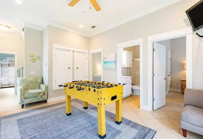 Gulfside Oasis By Avantstay Steps To Beach W/ Bbq, Pool & Video Arcade Max Occ 20