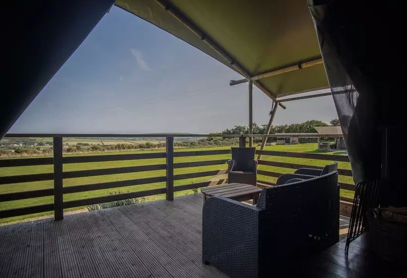 Hotelli Burryholmes Glamping Tent   Llangennith