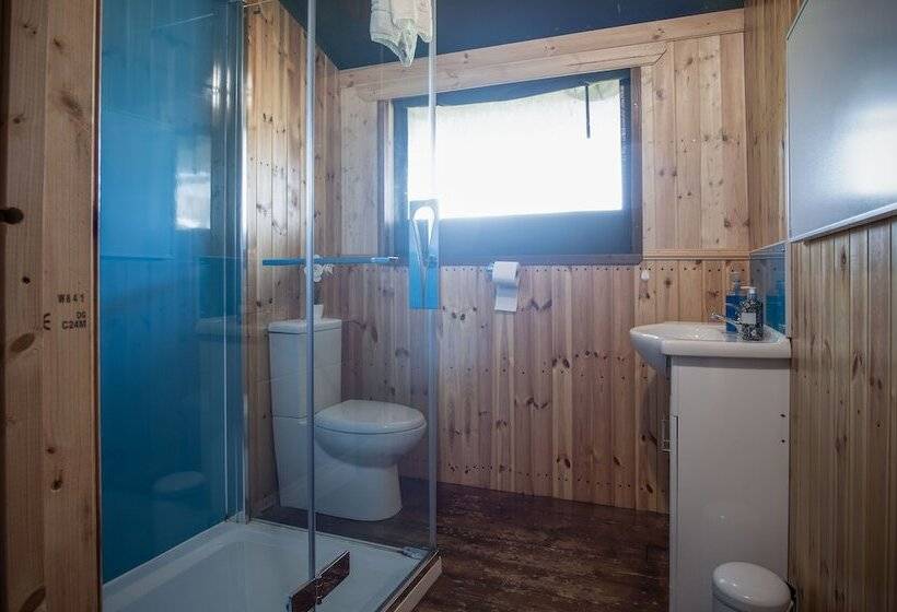 فندق Burryholmes Glamping Tent   Llangennith