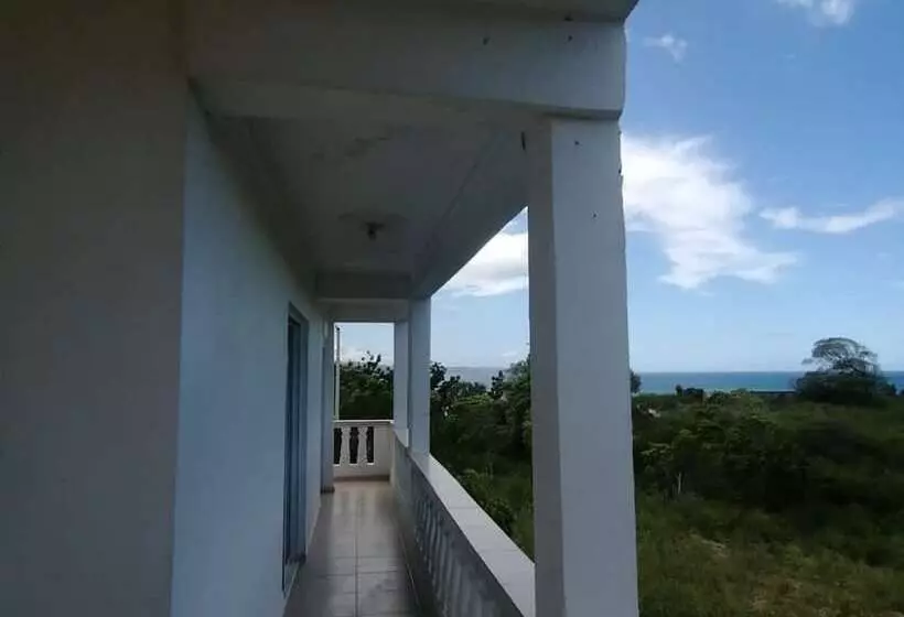 Hotelli Ensenada Resort