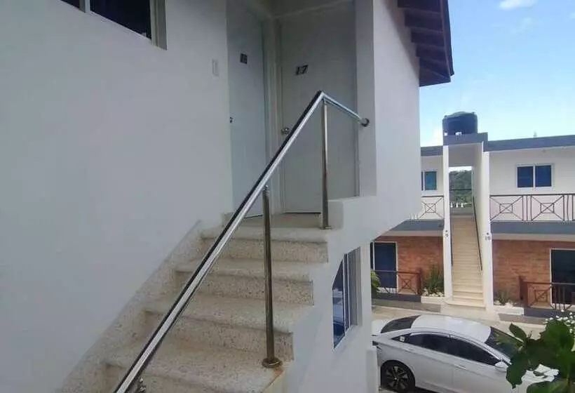 Hotelli Ensenada Resort