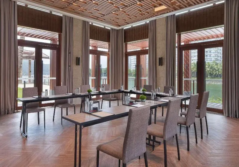 ホテル Grand Hyatt Shenzhou Peninsula
