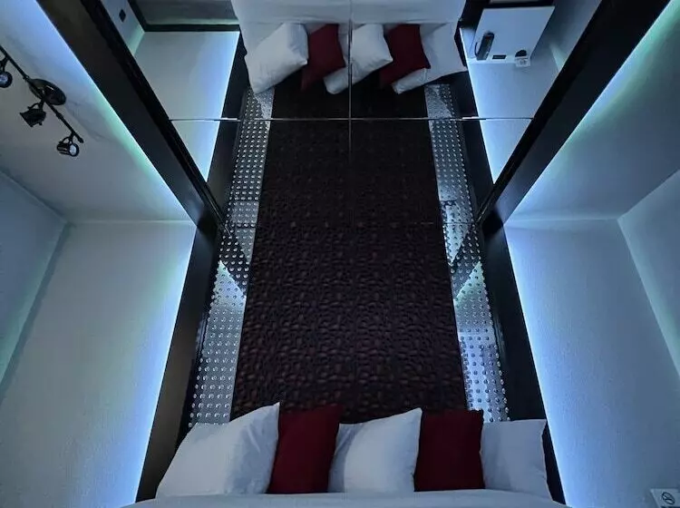 هتل Imperial Suites