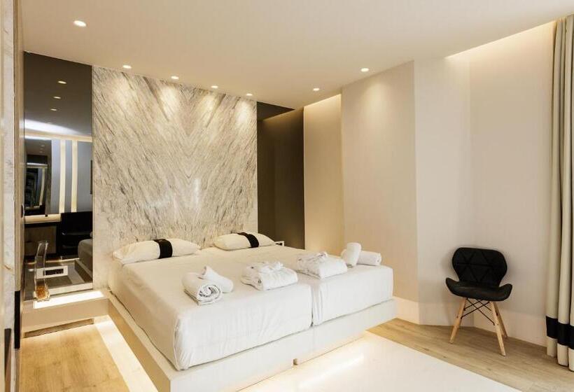 Kahlua Sea View Suites