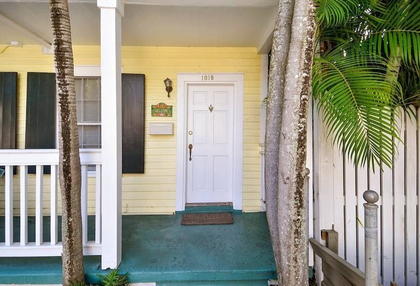 Key Lime Pie By Avantstay Ideal Location W/ Splash Pool & Out Door Dining Month Long Stays Only