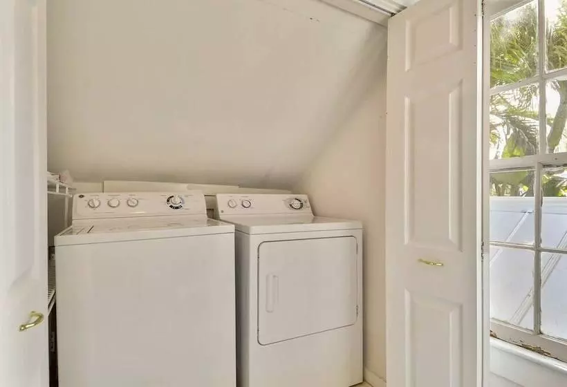 Key Lime Pie By Avantstay Ideal Location W/ Splash Pool & Out Door Dining Month Long Stays Only