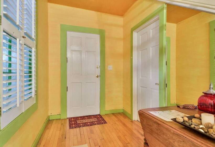 Key Lime Pie By Avantstay Ideal Location W/ Splash Pool & Out Door Dining Month Long Stays Only