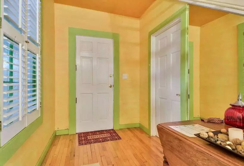 Key Lime Pie By Avantstay Ideal Location W/ Splash Pool & Out Door Dining Month Long Stays Only