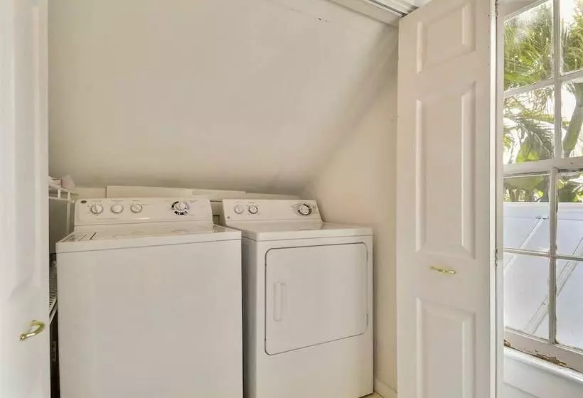 Key Lime Pie By Avantstay Ideal Location W/ Splash Pool & Out Door Dining Month Long Stays Only