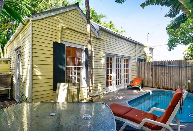 Key Lime Pie By Avantstay Ideal Location W/ Splash Pool & Out Door Dining Month Long Stays Only