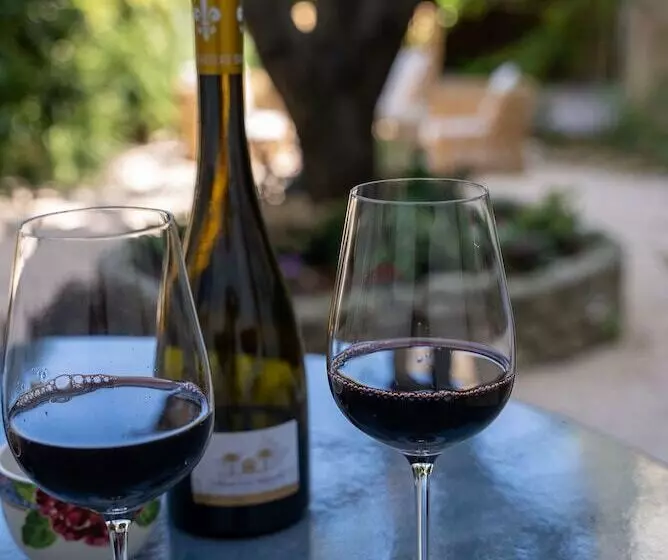 Le Clos Violette D Aglaé