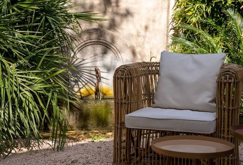 Le Clos Violette D Aglaé