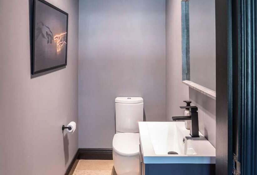 Luxurious 4bd Family Retreat In Magherafelt