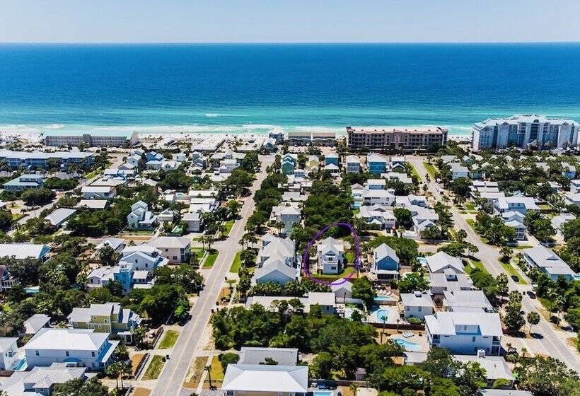 Magnolia Charms By Avantstay 2 Mins To Beach Pet Friendly, Bbq & Balcony Views!